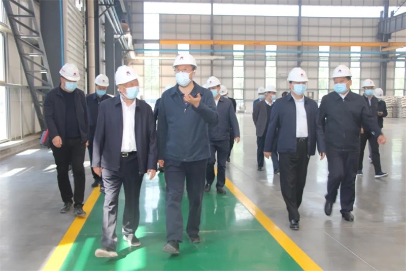 省人大常委會(huì)黨組副書記、副主任馬懿帶隊(duì)到義瑞新材調(diào)研指導(dǎo)