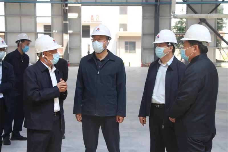 省人大常委會(huì)黨組副書記、副主任馬懿帶隊(duì)到義瑞新材調(diào)研指導(dǎo)